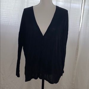 H&M v neck flowy cardigan size 6